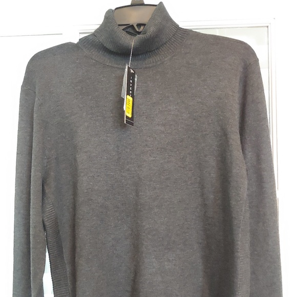 Investments Sweaters - NWT Investments Dk. Grey Turtleneck sz L
